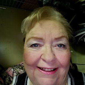 Meet your Posher, Edith